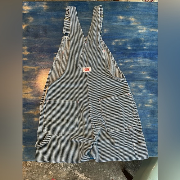 Vintage Round House Striped Denim Overalls 34x30 💙💙💙💙💙 - Picture 2 of 12